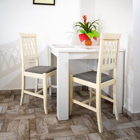 Apartman LUKA Rovinj Bagian luar foto